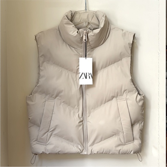 Zara Light Beige Quilted Vest - Picture 7 of 9